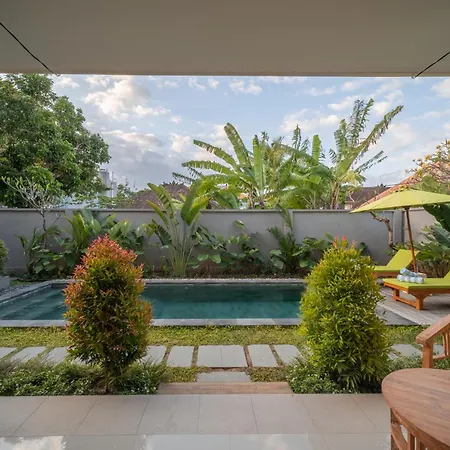 Titeng Guest House - Comfortable Studio In Amazing Location Near Potato Head And The Beach Seminyak  Exterior photo